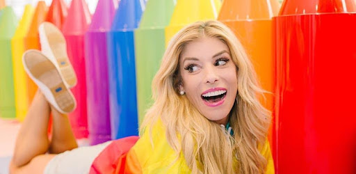 Rebecca Zamolo Wallpaper HD PC screenshot